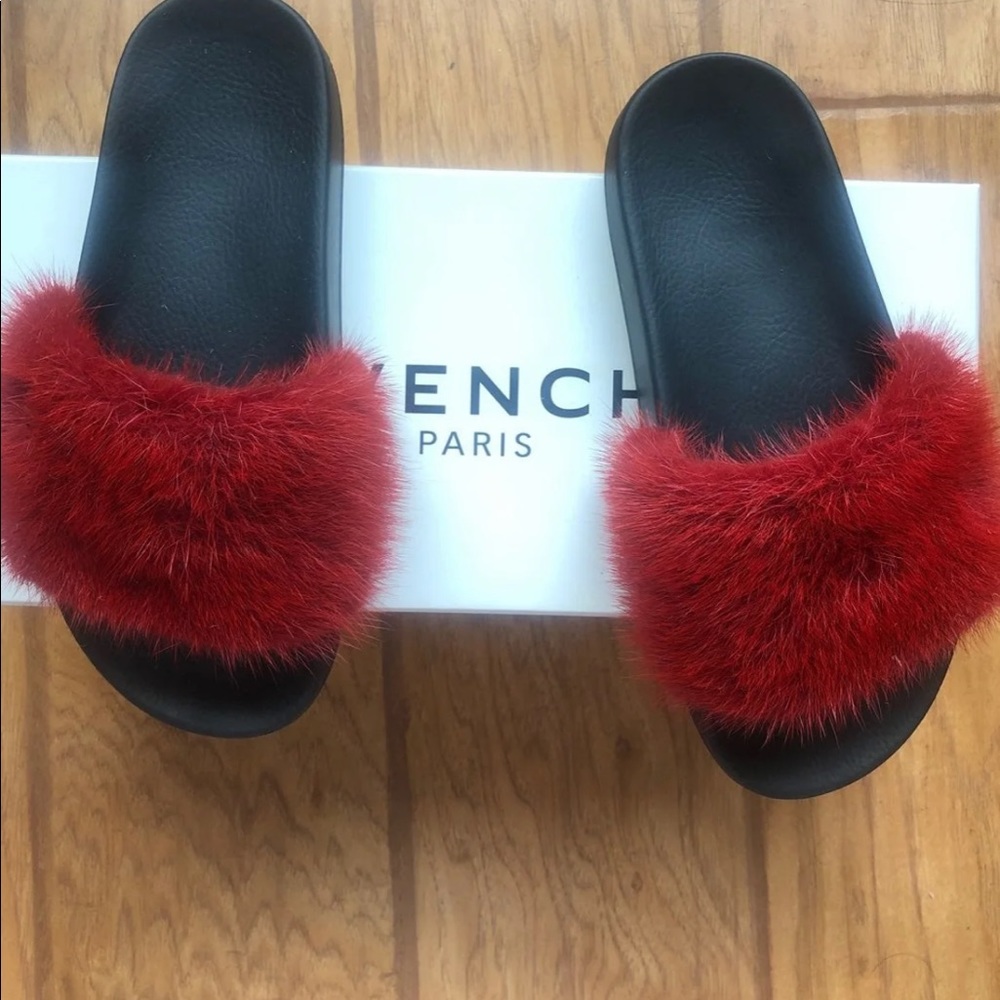 AUTHENTIC GIVENCHY FUR SLIDES